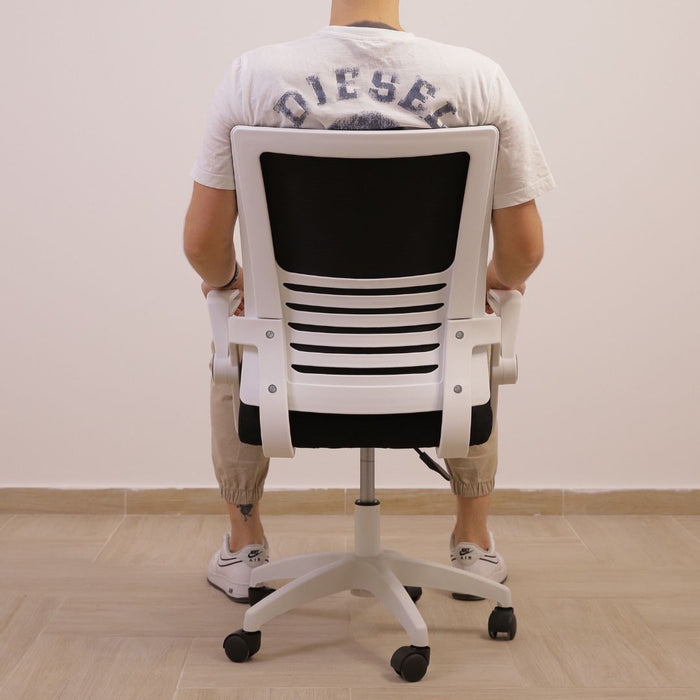 QUANTUM ergonomična kancelarijska stolica [618]